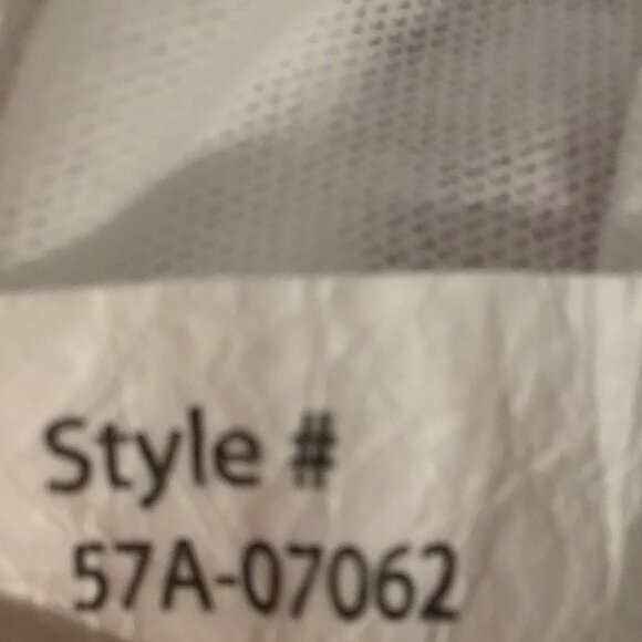 Bobi V-Neck T-Shirt with Pocket Size S - Picture 10 of 12